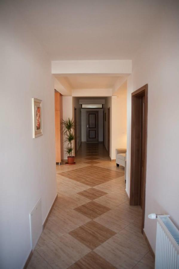 Vila Boema Marghita Buitenkant foto